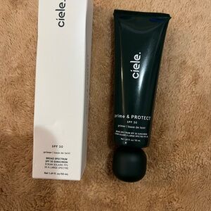 Cielo Prime & Protect SPF 30 Makeup Primer - Dark Green